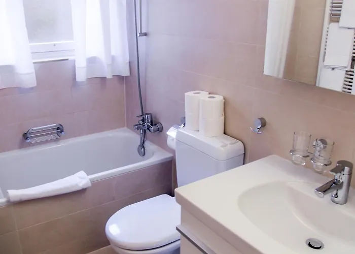 Bodmisunne By Interhome * 格林德瓦